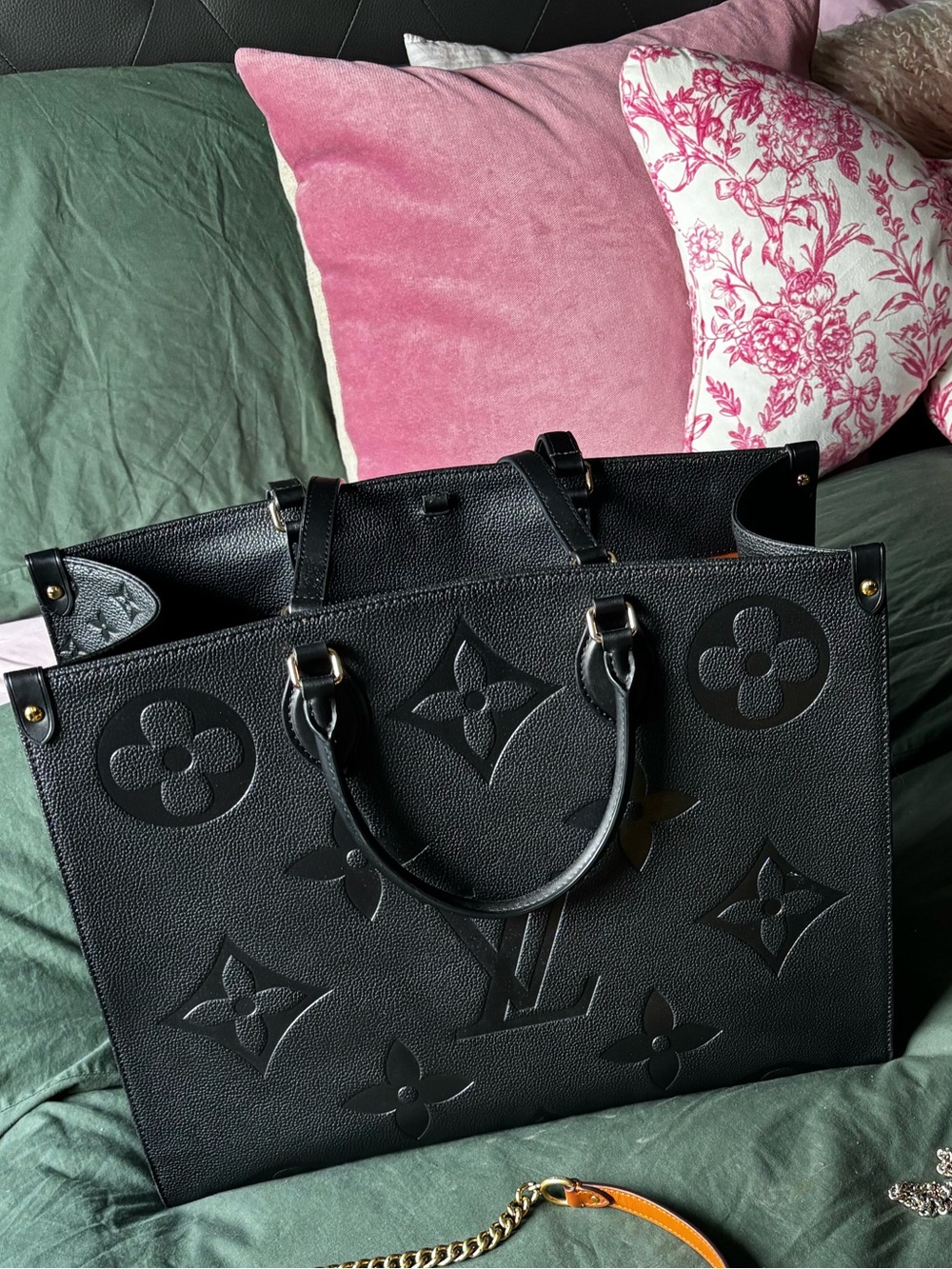 LV OTG GM